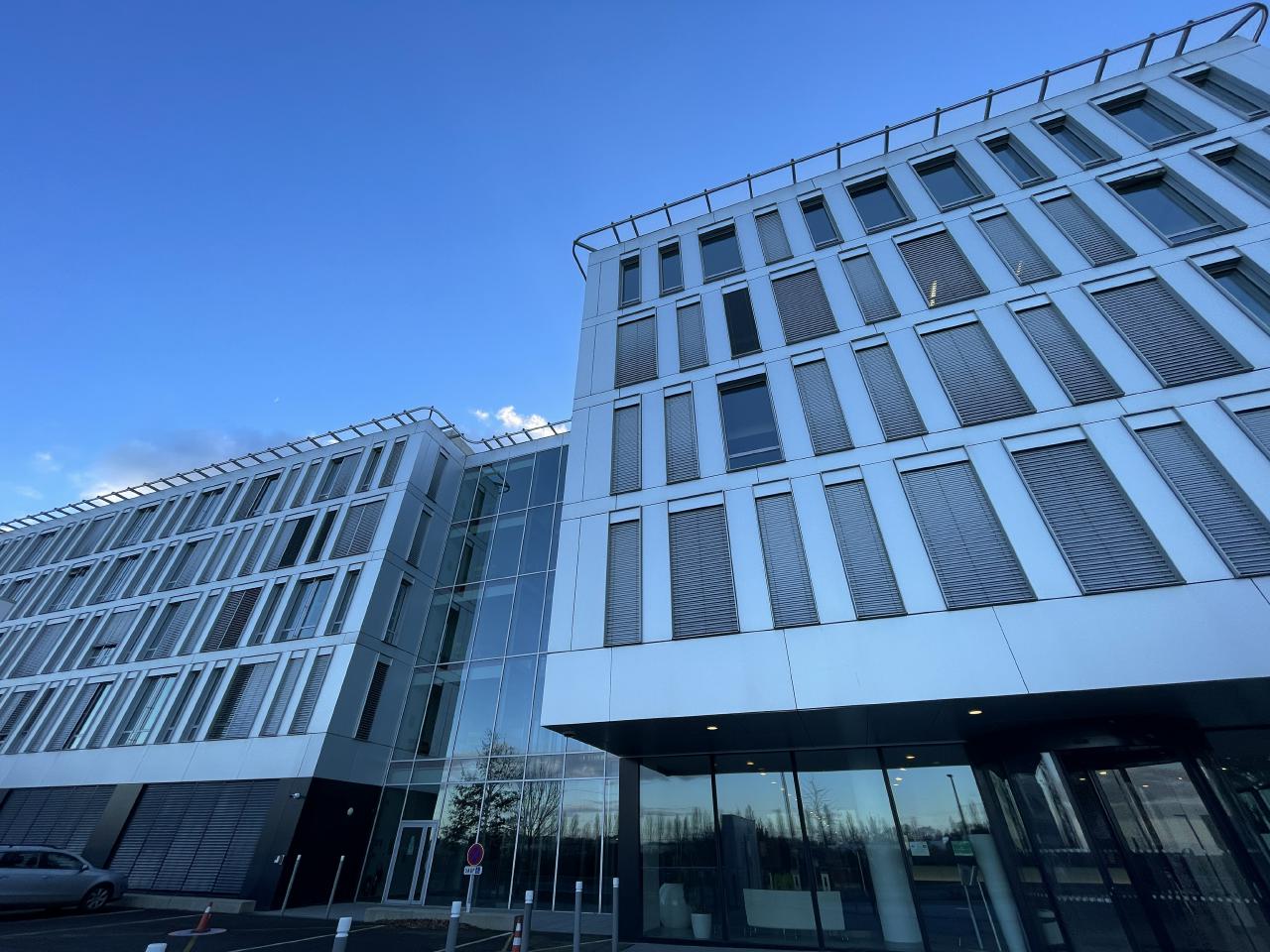 Bureau Cesson-Sévigné 3240m² Location bureau Cesson-Sévigné Ille-et-Vilaine OLBUR2113491 0